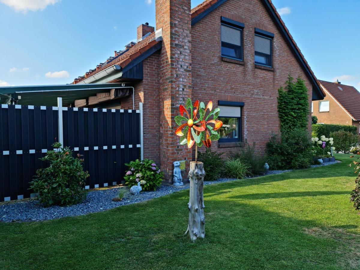 Pension Buetterich Apartment Husum  Bagian luar foto