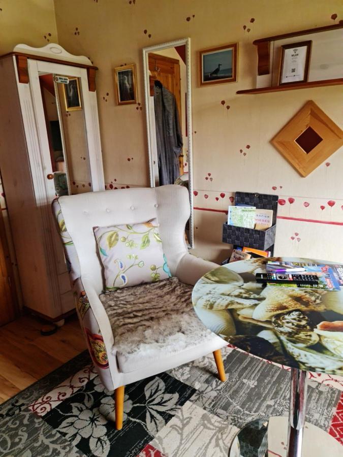 Pension Buetterich Apartment Husum  Bagian luar foto
