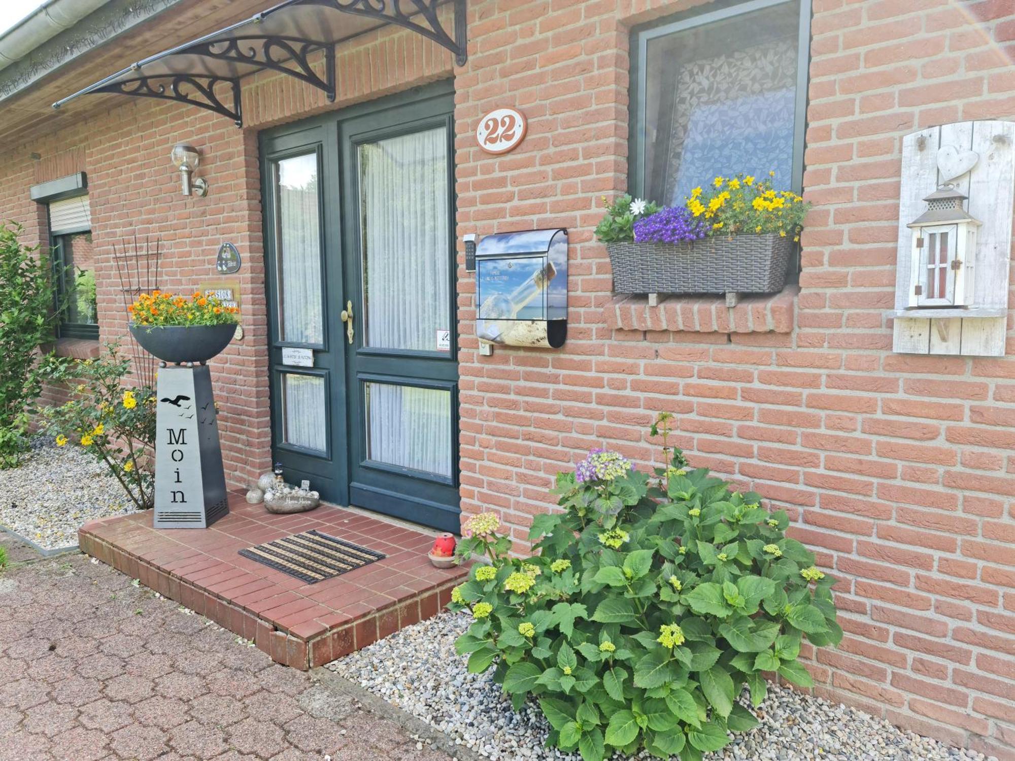 Pension Buetterich Apartment Husum  Bagian luar foto