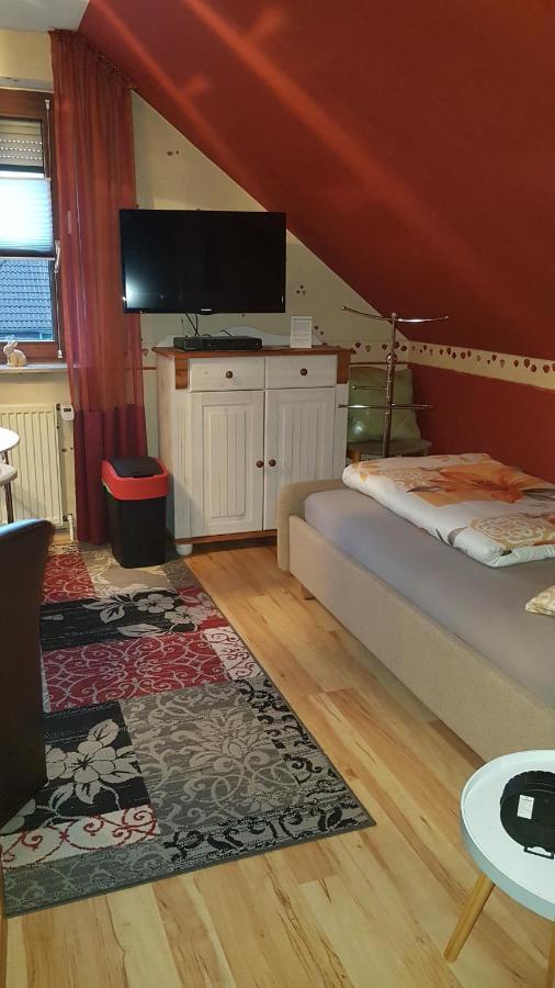 Pension Buetterich Apartment Husum  Bagian luar foto